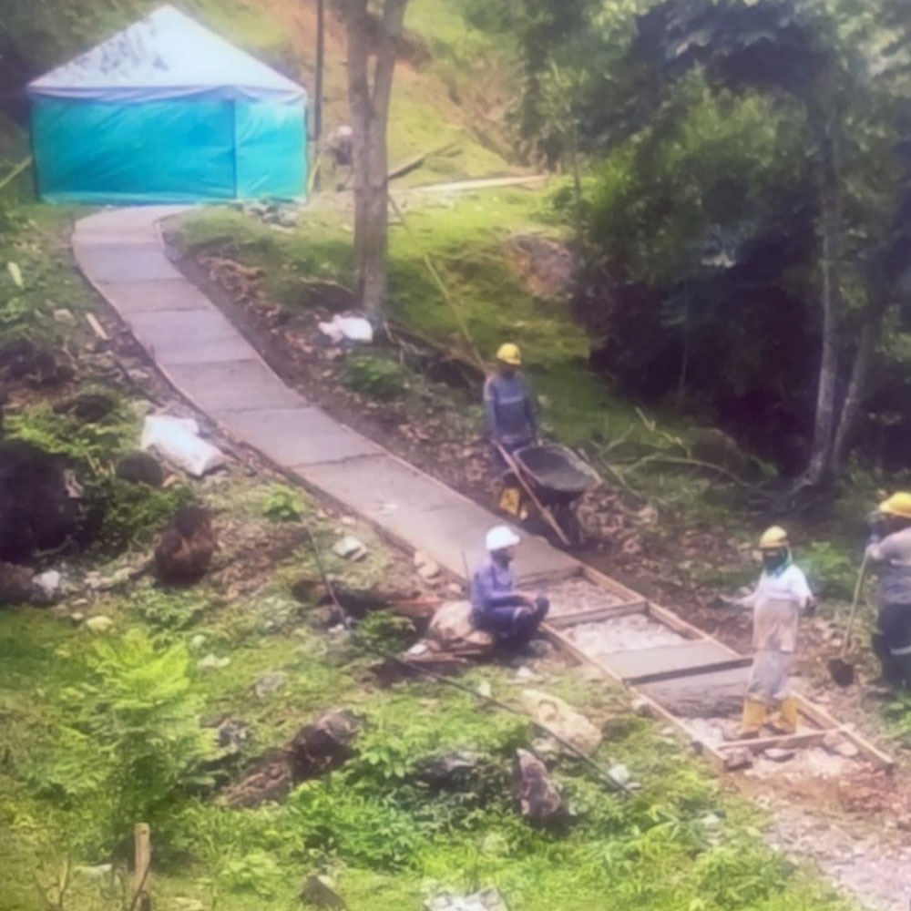 https://www.montajesciviles.com/wp-content/uploads/2025/09/Mina-Sandra-K-proyecto-montajes-civiles.jpg